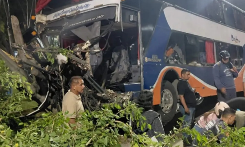 Al Menos un Muerto y Cinco Heridos Deja Accidente en Valle Coche